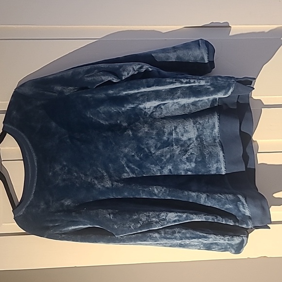 SOFTEST FUZZY Sweater - Picture 1 of 4